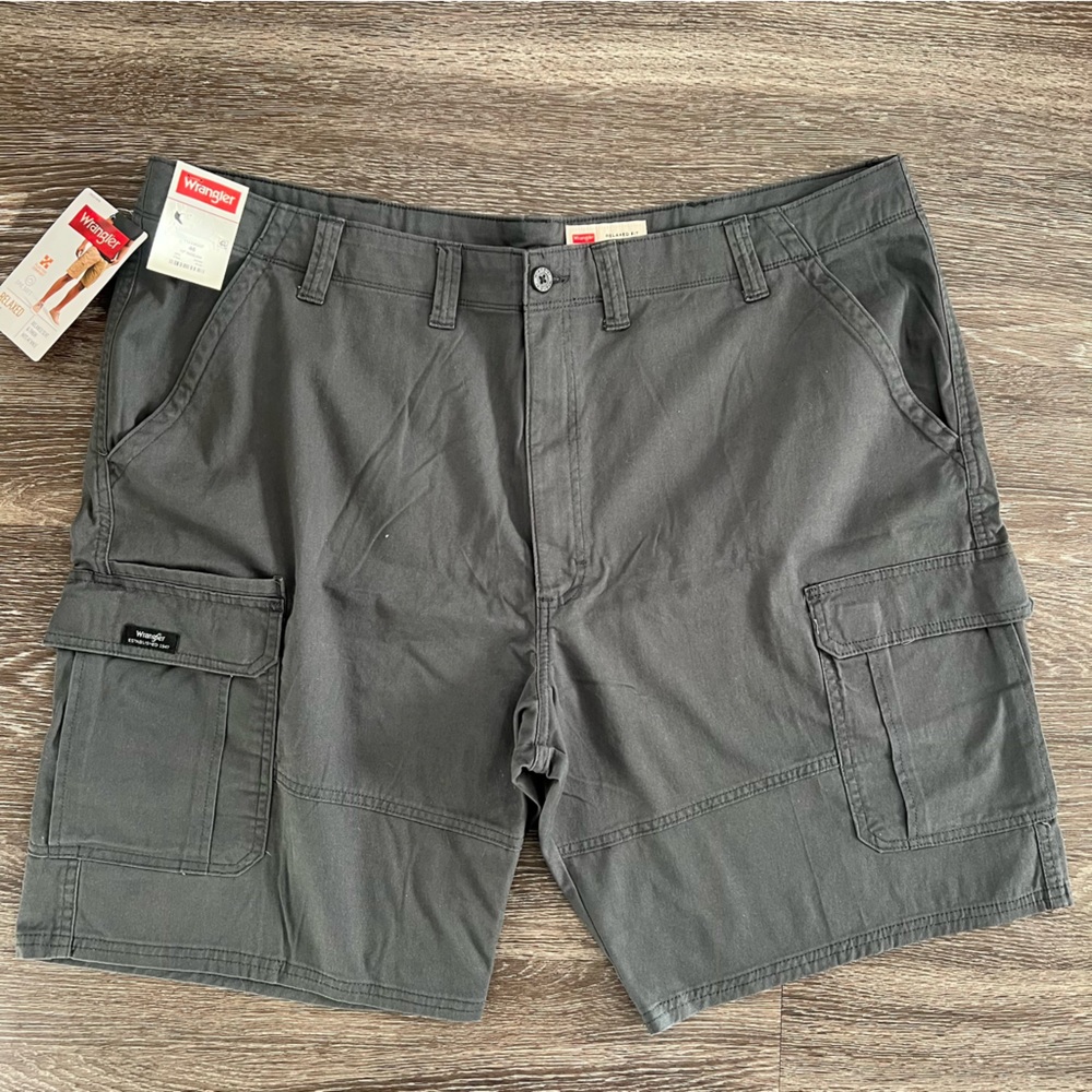Wrangler Men’s Relaxed Fit Cargo Shorts.